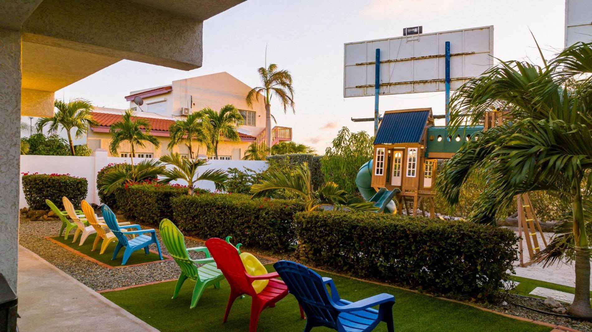 Koyari Modern Condos 9Br 7Ba Sleeps 26 W/ Pool And Roof Deck Palm Beach Zewnętrze zdjęcie