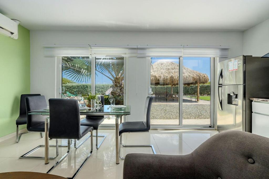 Koyari Modern Condos 9Br 7Ba Sleeps 26 W/ Pool And Roof Deck Palm Beach Zewnętrze zdjęcie