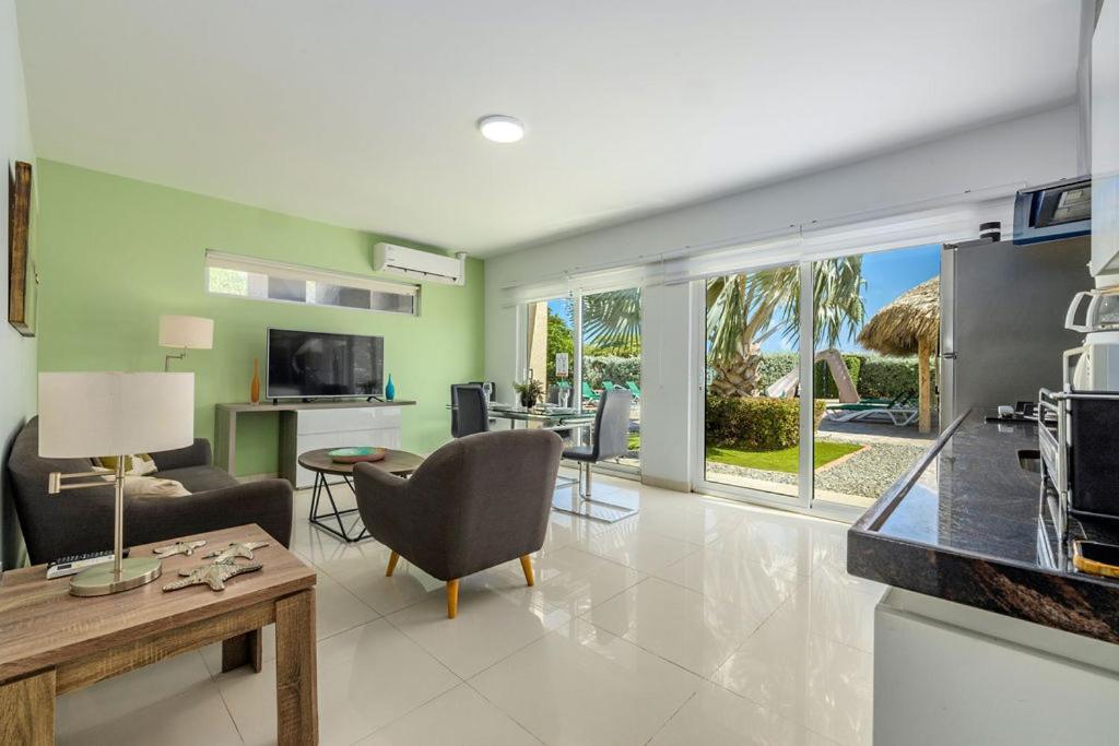 Koyari Modern Condos 9Br 7Ba Sleeps 26 W/ Pool And Roof Deck Palm Beach Zewnętrze zdjęcie