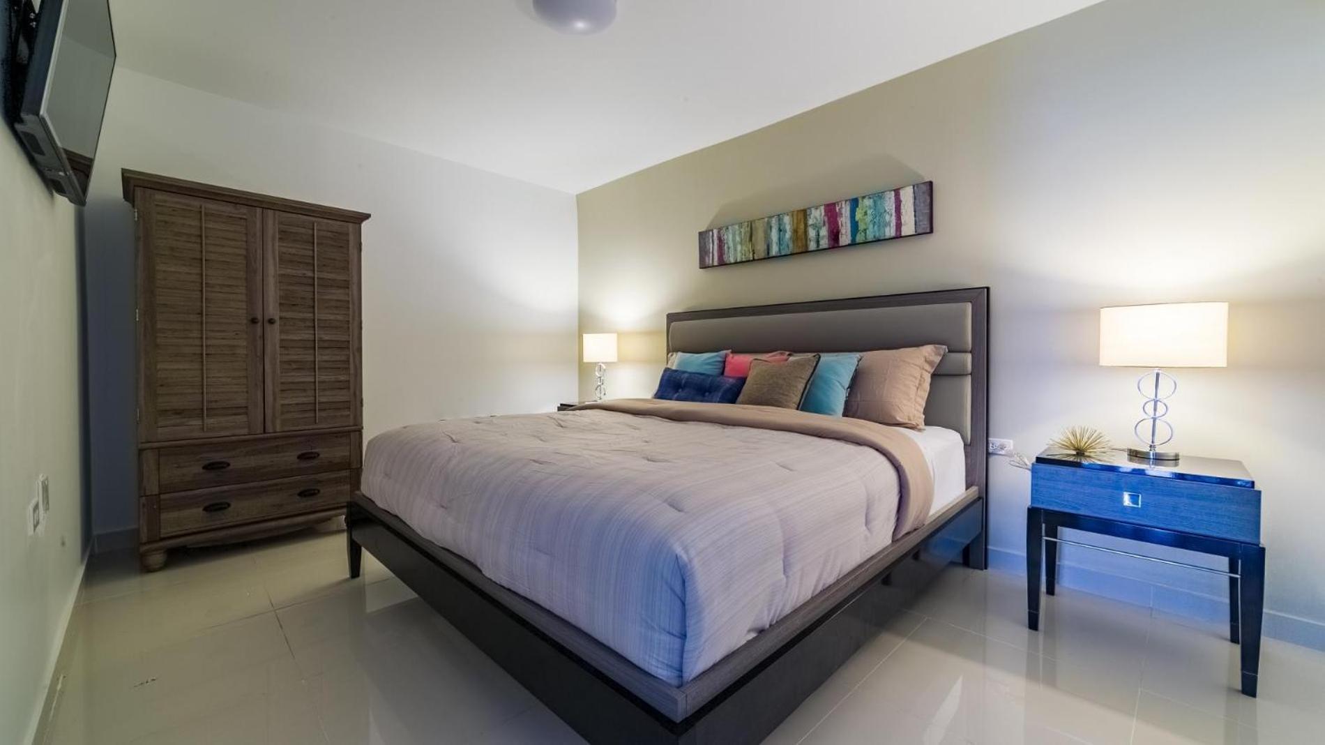 Koyari Modern Condos 9Br 7Ba Sleeps 26 W/ Pool And Roof Deck Palm Beach Zewnętrze zdjęcie
